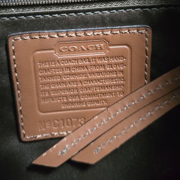 Vintage Coach Zoe Embroidered Pieced Whiskey Leather With Bow- Preowned, EUC - Picture 7 of 10